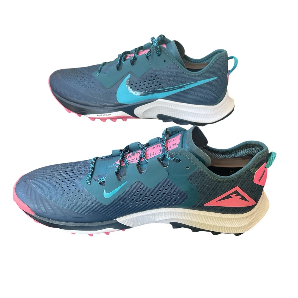 Nike Women's Air Zoom Terra Kiger 7 Trail Running CW6066 301,Teal/Pink Size 11.5